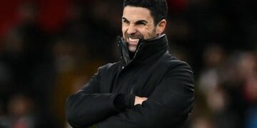 Mikel Obi: Arsenal must aim to win the league, not just compete