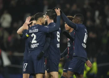 PSG edge closer to Ligue 1 title with convincing victory over Marseille