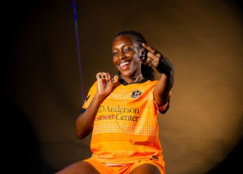 Alozie reclaims jersey number 22 for Houston Dash