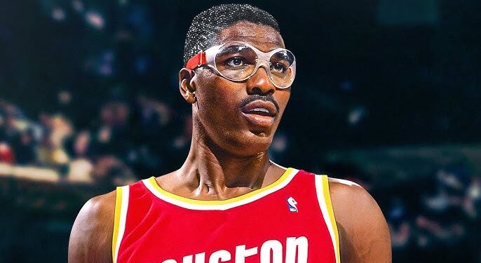 Houston Rockets legend & Nigerian Basketball icon Hakeem Olajuwon