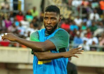 Super Eagles: Eguavoen slams Chelle decision to snub Iheanacho for qualifiers