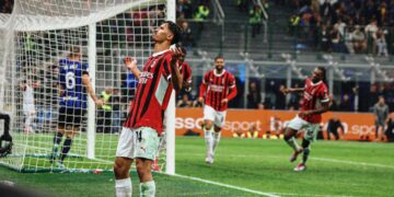 Milan decimate rivals Inter to reach Coppa Italia final