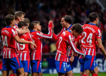 Álvarez double trouble as Atlético tame Valladolid in six-goal thriller