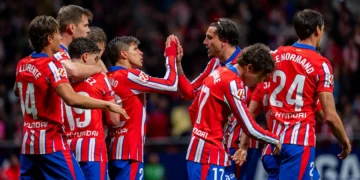 Álvarez double trouble as Atlético tame Valladolid in six-goal thriller