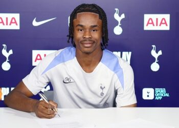 5 things to know about Spurs youngster, Miracle Adewole