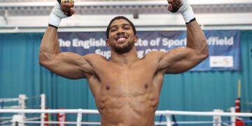 Anthony Joshua back in Lagos, interacts with fans in Banana Island