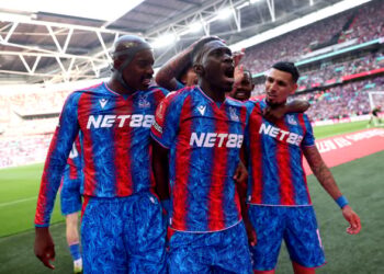 Crystal Palace crush Aston Villa to reach FA Cup final
