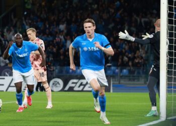 Serie A: Napoli maintain top spot, Juventus enter top four, Roma beat Inter