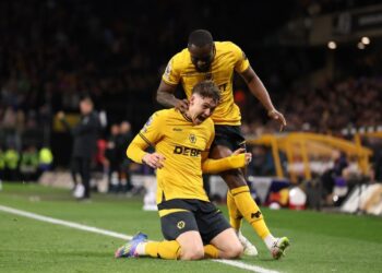 Wolves edge past West Ham with narrow victory at Molineux