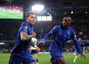 Enzo Fernández’s header seals Chelsea win over Tottenham