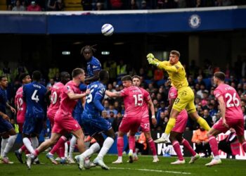 Chelsea’s Champions League hopes dented by draw with Ipswich