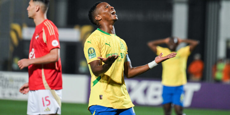 epa12055039 Mamelodi Sundowns' Lucas Costa gestures during the CAF Champions League semi final second leg soccer match between Al Ahly FC and Mamelodi Sundowns FC, in Cairo, Egypt, 25 April 2025.  EPA/MOHAMED HOSSAM