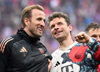 Bundesliga Roundup: Kane finally lifts first trophy as Bayern celebrate