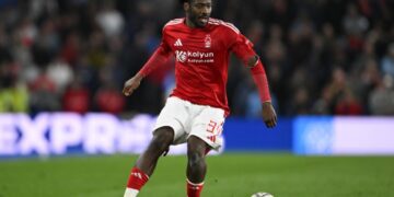 Ola Aina close to agreeing new deal with Nottingham Forest