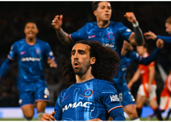 Cucurella header downs Man Utd to put Chelsea on brink of Champions League