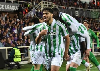Betis makes history, reaches first European final after dramatic win over Fiorentina