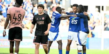 Strasbourg stuns PSG as Ligue 1 top-four race heats up with Monaco and Toulouse wins