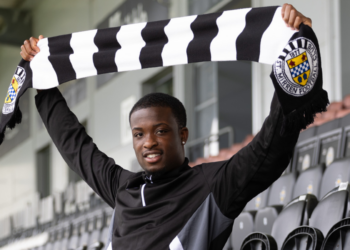 St Mirren acquires versatile Irish-Nigerian forward Roland Idowu on permanent basis.