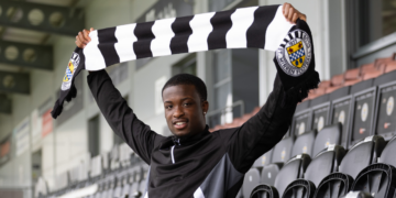 St Mirren acquires versatile Irish-Nigerian forward Roland Idowu on permanent basis.