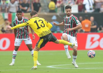 No breakthrough as Fluminense Dortmund settle for stalemate