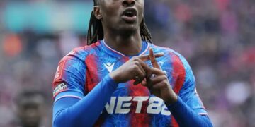 Tottenham target Eberechi Eze’s release clause to launch Thomas Frank’s era