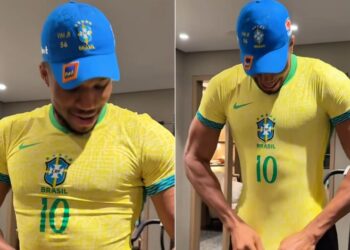 Vinícius Júnior gifts Giannis Antetokounmpo Brazil jersey and Nike boots