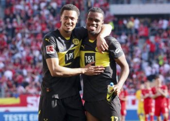 Nmecha speaks on flying the Igbo flag at Dortmund alongside Chukwuemeka