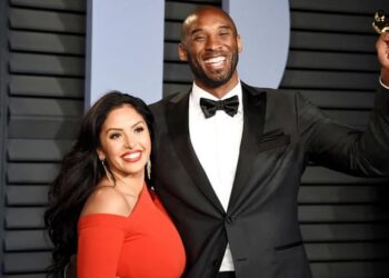 Vanessa Bryant shuts down pregnancy rumors with Rihanna meme