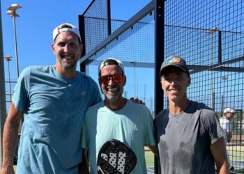 Klopp enjoys Padel match with Dirk Nowitzki and Steve Nash