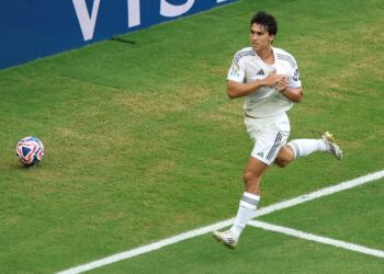 García’s header enough as Madrid edge Juve