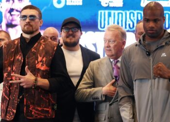 Dubois faces Usyk in rematch for heavyweight title