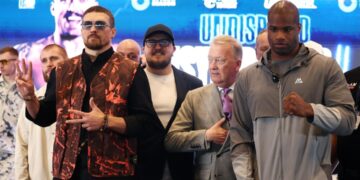 Dubois faces Usyk in rematch for heavyweight title