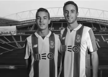 Diogo Jota brother André Silva