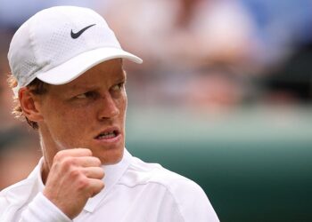 Jannik Sinner Defeats Alcaraz to Win Wimbledon 2025