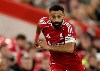 Salah questions UEFA after death of “Palestinian Pelé”