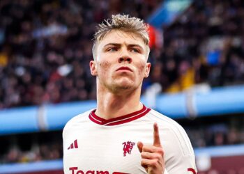 Manchester United set loan conditions for Rasmus Højlund as Milan show interest