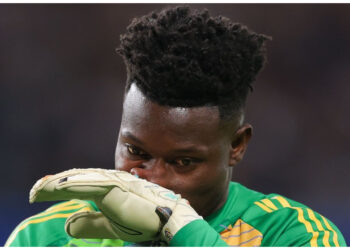 Manchester United pushing to complete €20m signing after Onana howlers in Carabao Cup exit