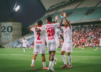 Genk, Midtjylland and Braga shine as Europa League play-offs deliver goals and drama
