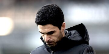 Heartbreak for Arteta as Arsenal key player suffers knee injury