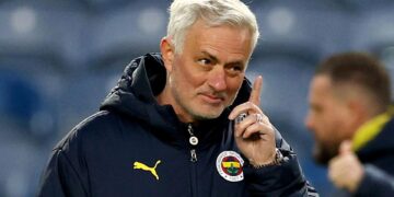 Champions League: Mourinho’s Fenerbahce dumps Feyenoord to set up Benfica clash
