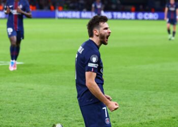 PSG demolish Atalanta to begin title defense as Van Dijk snatches late header sinks Atleti