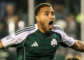 Cyriel Dessers impresses as Olympiacos hold Panathiniakos in Greek Derby