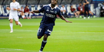 Moses Simon inspires Paris FC as Lyon edge Marseille and Monaco stun Strasbourg in Ligue 1 thriller