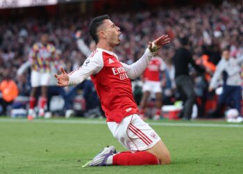 Arsenal hold City after Martinelli’s last-gasp equaliser