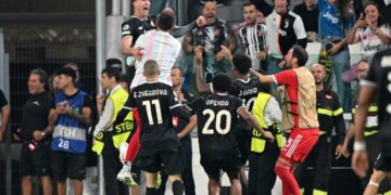 Juventus hold Dortmund in Turin thriller, Qarabağ stun Benfica as Spurs and Union celebrate wins