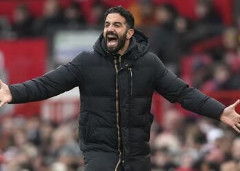 ‘We need crazy guys!’ – Amorim challenges Man Utd stars to show fight