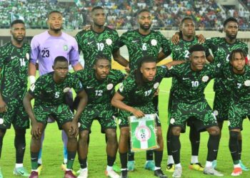“Can’t make six passes” – Ex-Super Eagles striker highlights issues amid World Cup Qualification struggles
