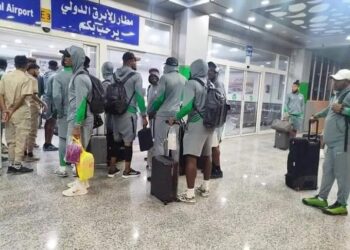 Breaking! Cracked Aircraft windscreen delays Super Eagles arrival to Uyo! Press Release