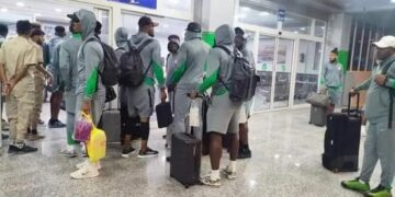 Breaking! Cracked Aircraft windscreen delays Super Eagles arrival to Uyo! Press Release