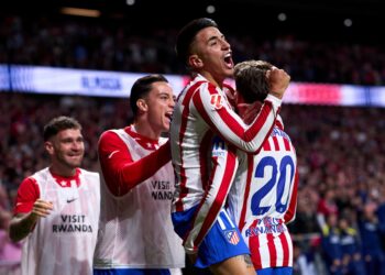 Atleti survive stubborn Osasuna as Araujo bags late winner for Barcelona